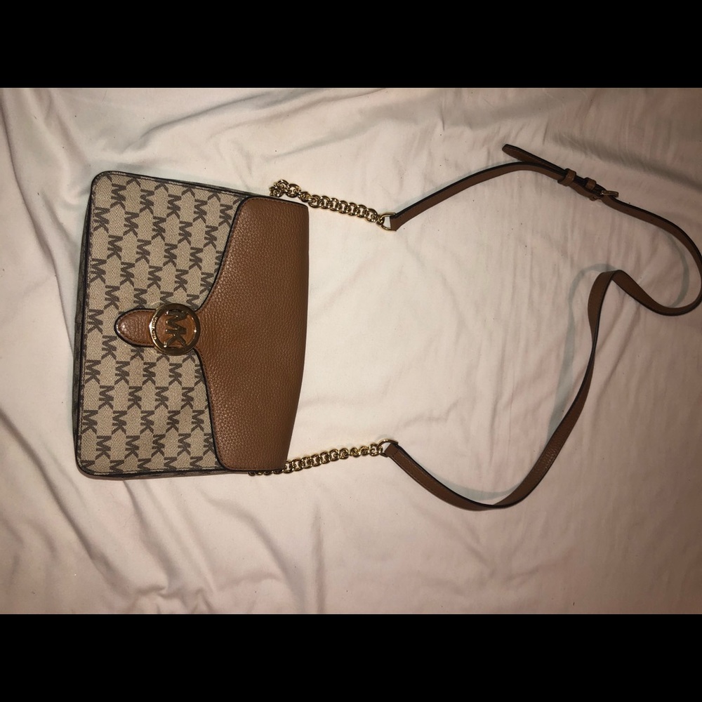 Michael Kors purse